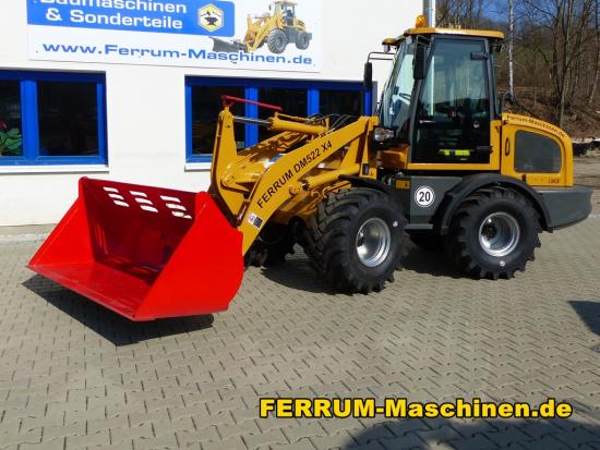 Preview: Radlader 2,6 t Hubkraft FERRUM DM522 x4 - über 2.600 kg Maisgelb RAL1006 MU