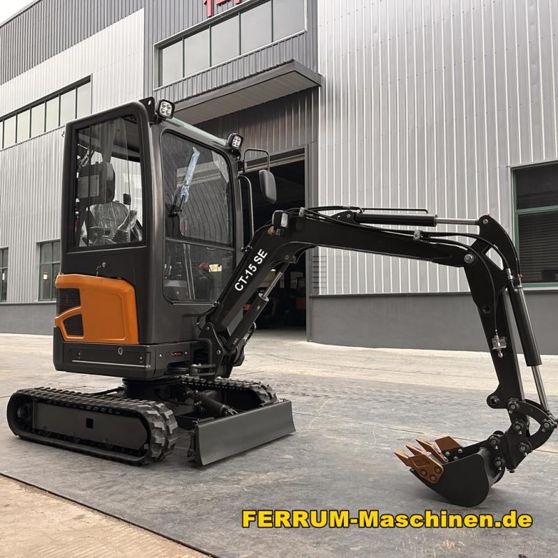 Minibagger kaufen - CT-15-SE mit Tieflöffel und Böschungslöffel